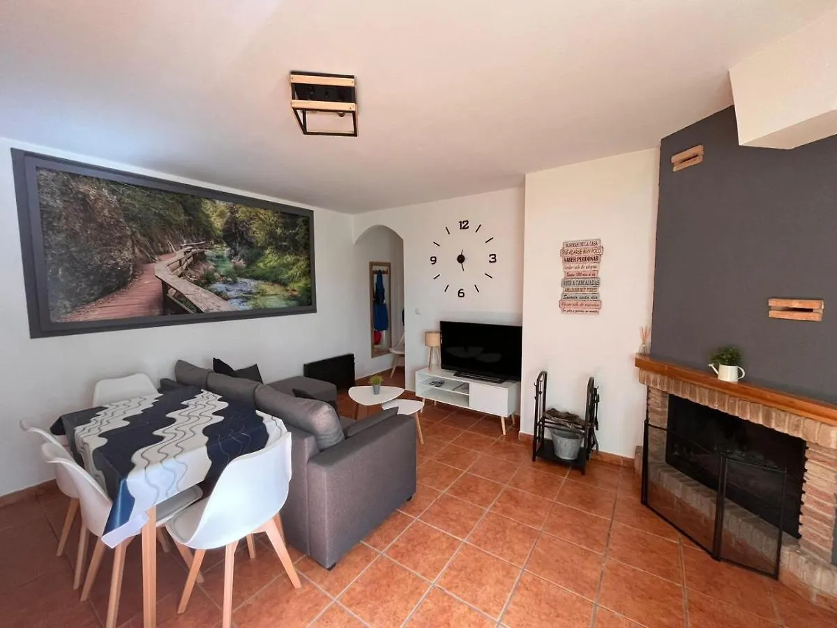 Apartment Alojamiento Las Encinas - Arroyo Frio